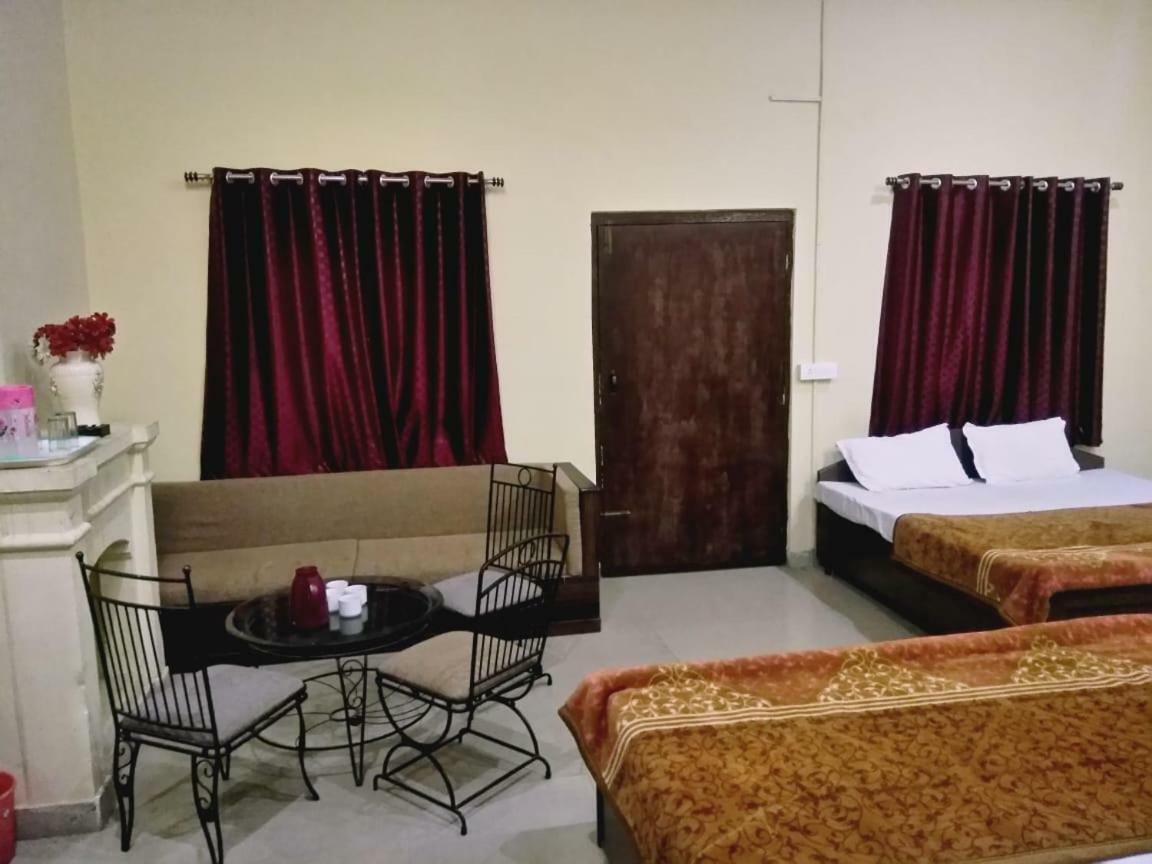 Hotel Gulmarg Mussoorie Esterno foto
